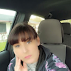 Meet your Posher, Jenn